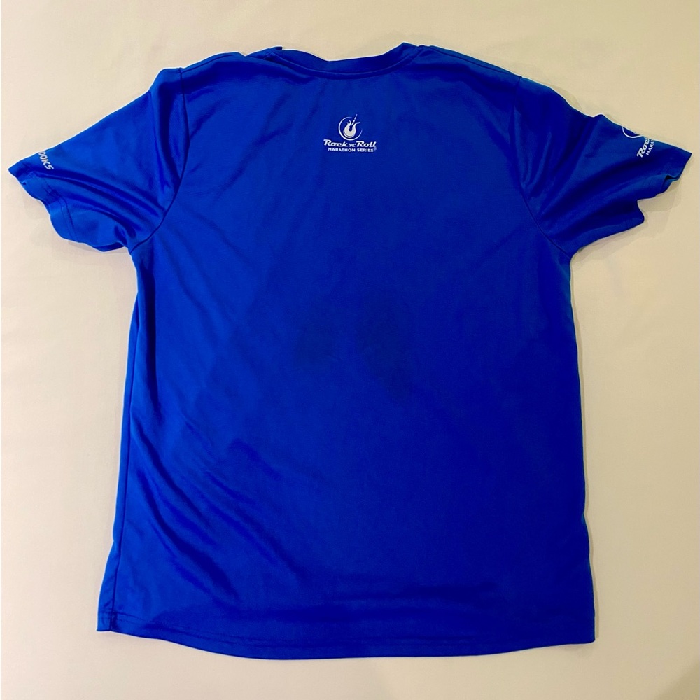 Rock-n-Roll Marathon 2018 Nashville Men's Blue Performance Tee - Picture 2 of 2